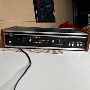 dbx 2BX Two Band Dynamic Range Expander Vintage Audio Stereo Component USA